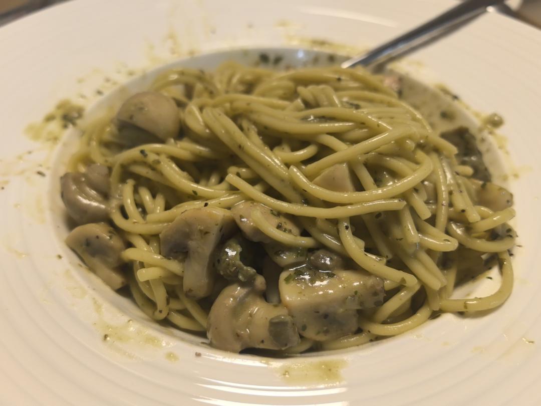 牛油果虾仁口蘑意面