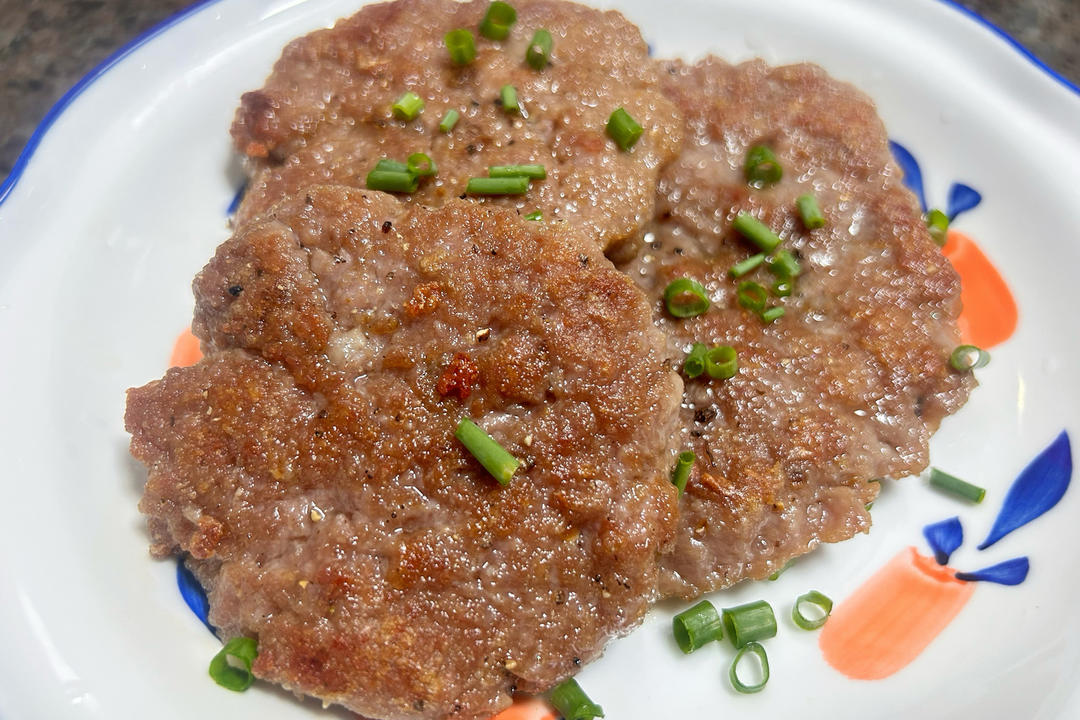 牛肉饼（汉堡肉饼）