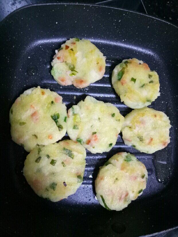 香煎田园土豆饼