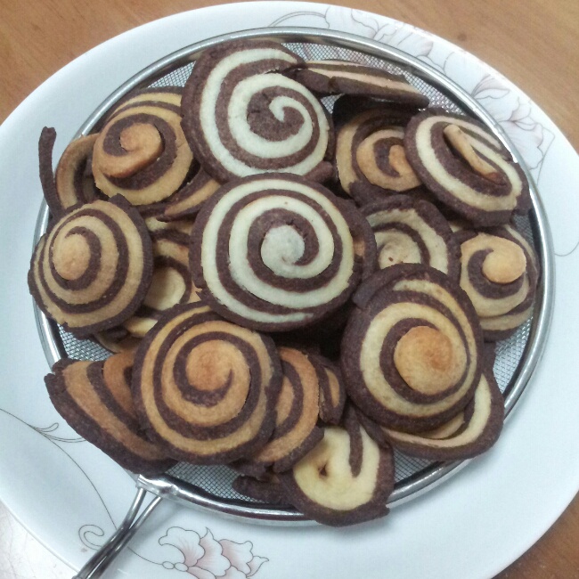 猪耳朵还是猫耳朵