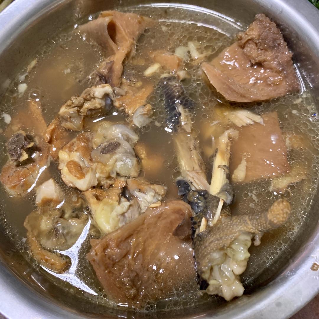 榴莲壳炖鸡