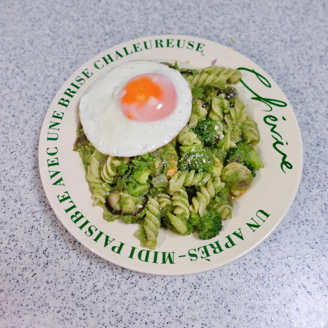 健康低卡吃意面——菠菜意大利面