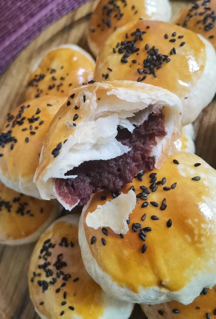 中式点心：红豆沙千层酥