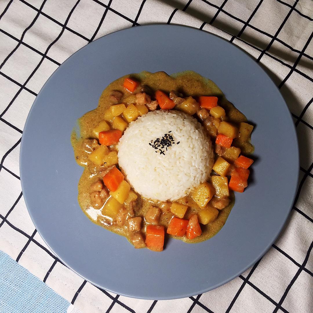 咖喱鸡饭