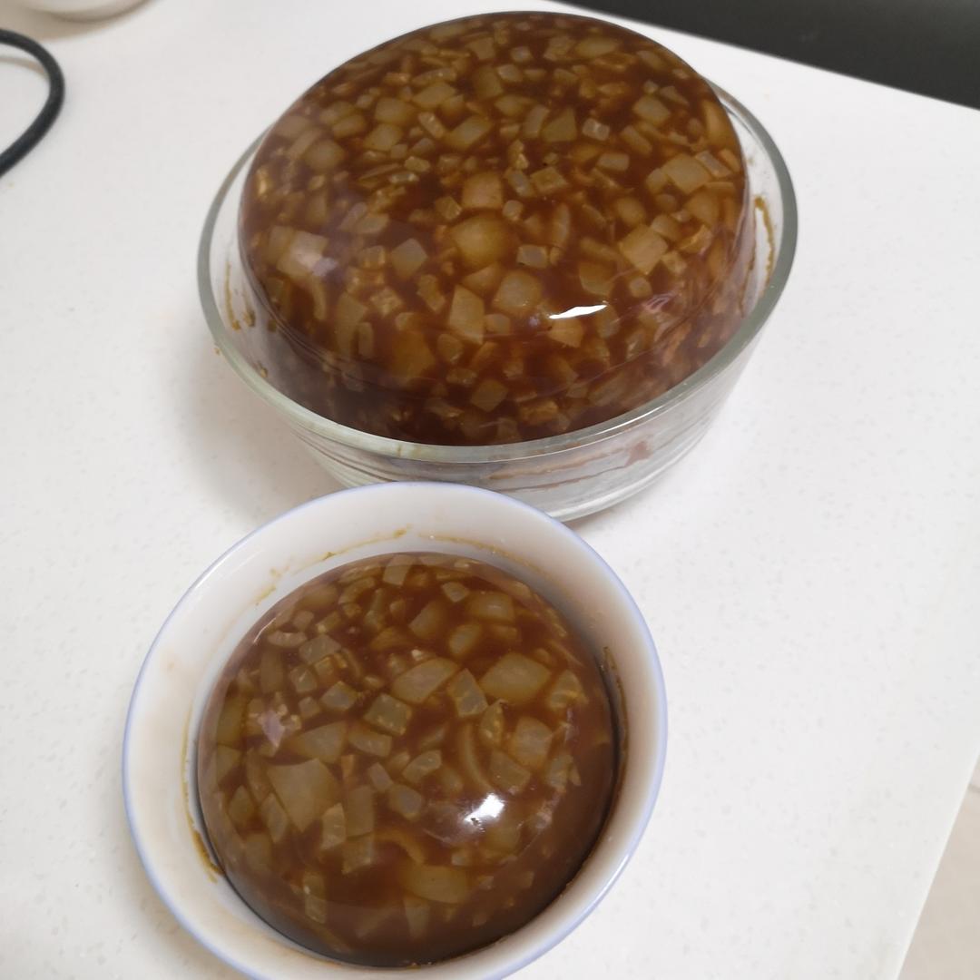 猪肉吃不起了，5块钱做一斤肉皮冻吧