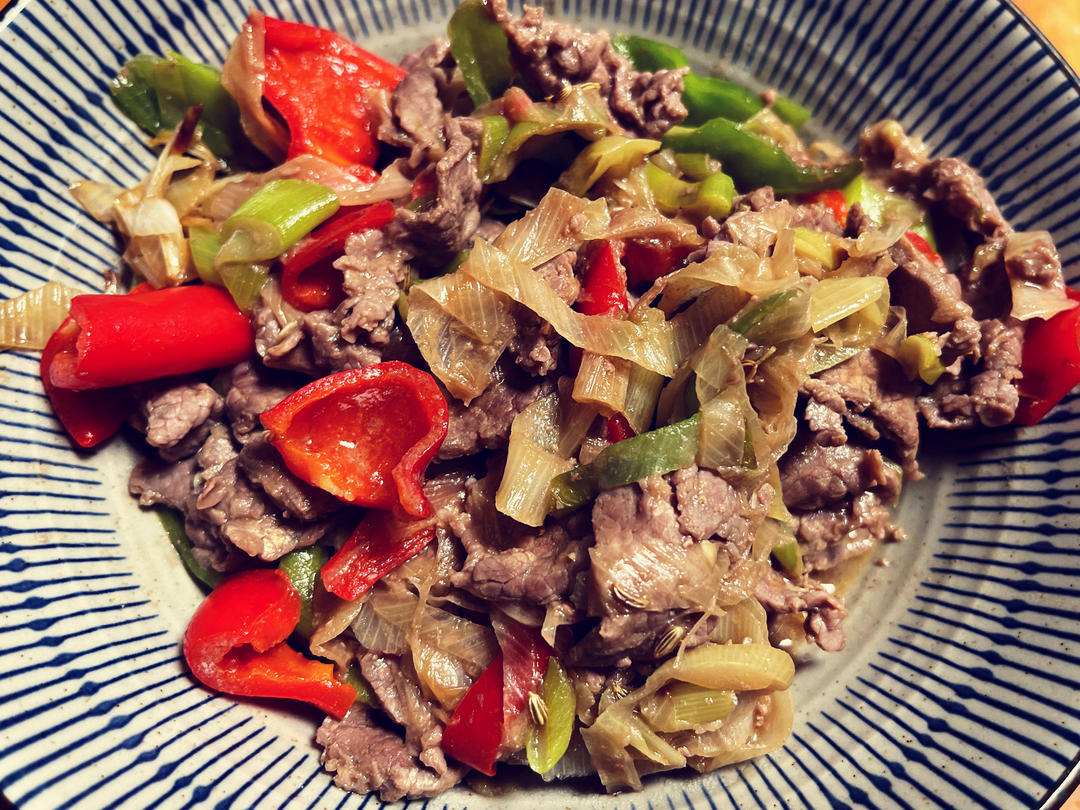 孜然大葱炒牛肉