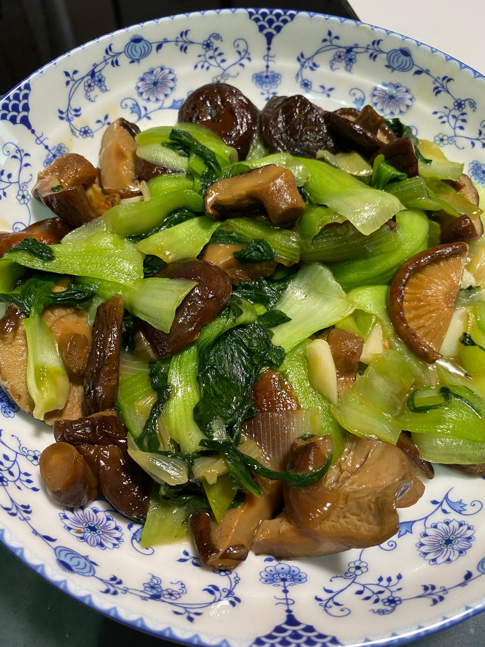 家常菜 蚝油香菇油菜 思慕simu做的蚝油香菇油菜