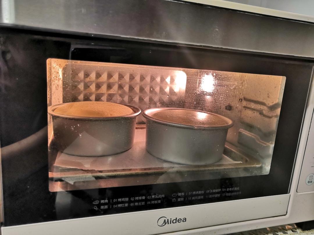 超柔软6寸戚风蛋糕(附8寸配方)零失败 超详细‼️含操作视频