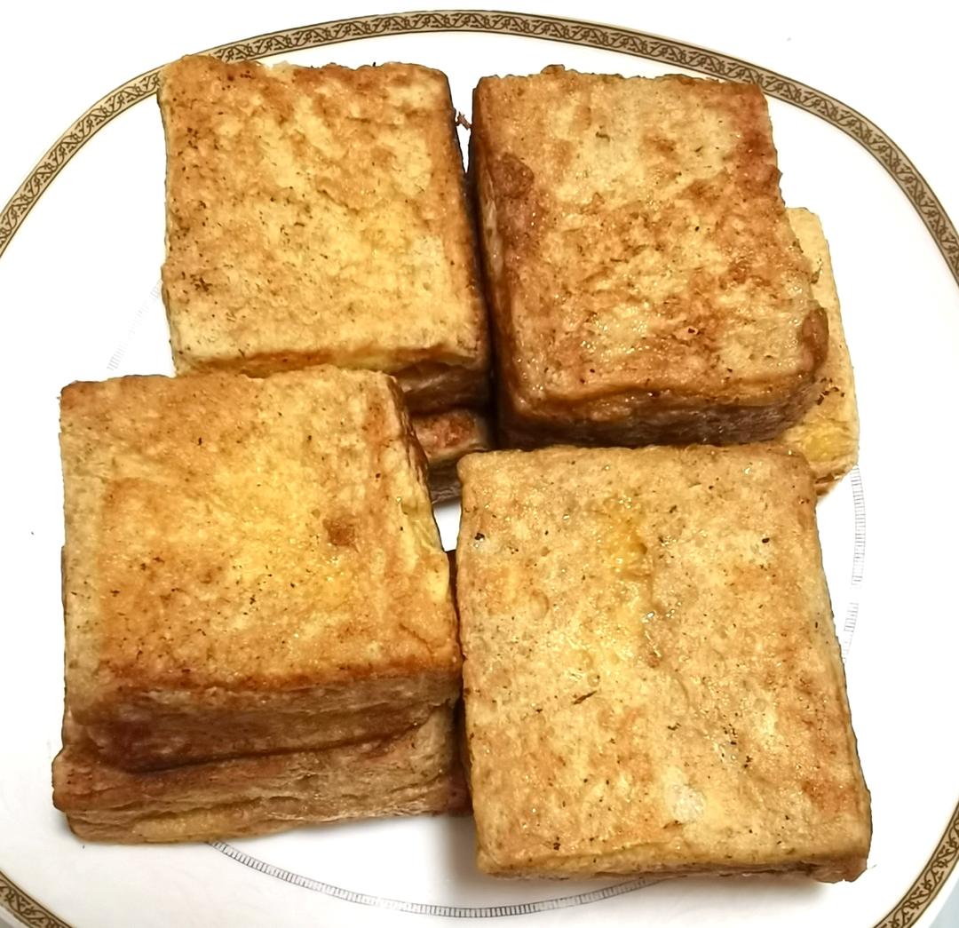 港式小吃：一口西多士