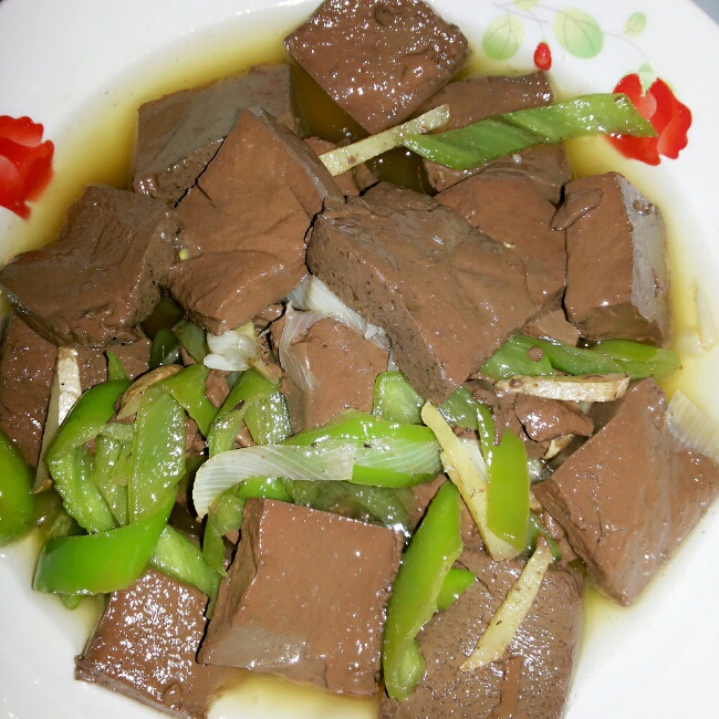 百合仙子7做的蒜苗炒羊血