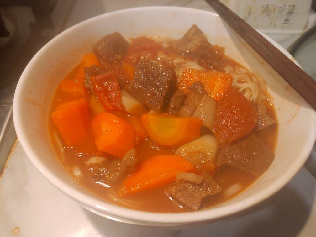 番茄土豆炖牛腩