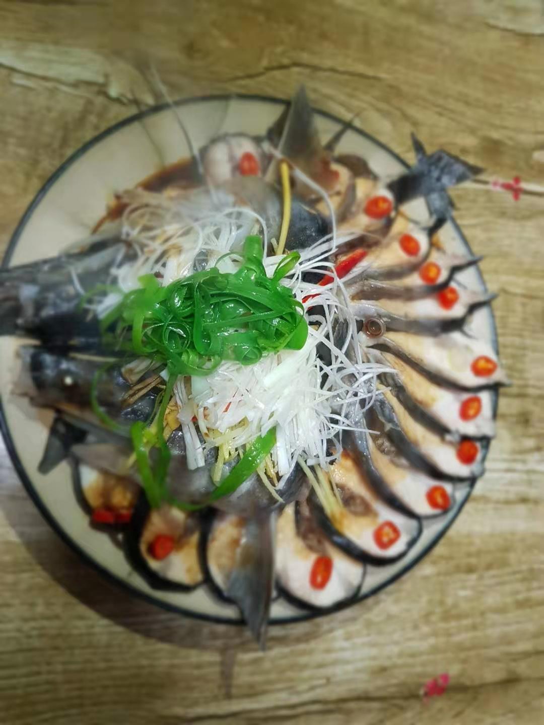 清蒸鸭嘴鱼