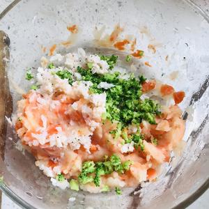 土豆蔬菜虾米饼（宝宝辅食）的做法 步骤5