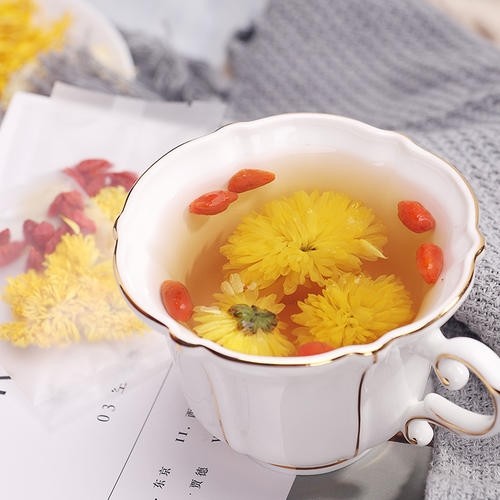 步骤图 枸杞菊花茶的做法 枸杞菊花茶的做法步骤 菜谱 下厨房 步骤图 枸杞菊花茶的做法 枸杞菊花茶的做法步骤 菜谱 下厨房
