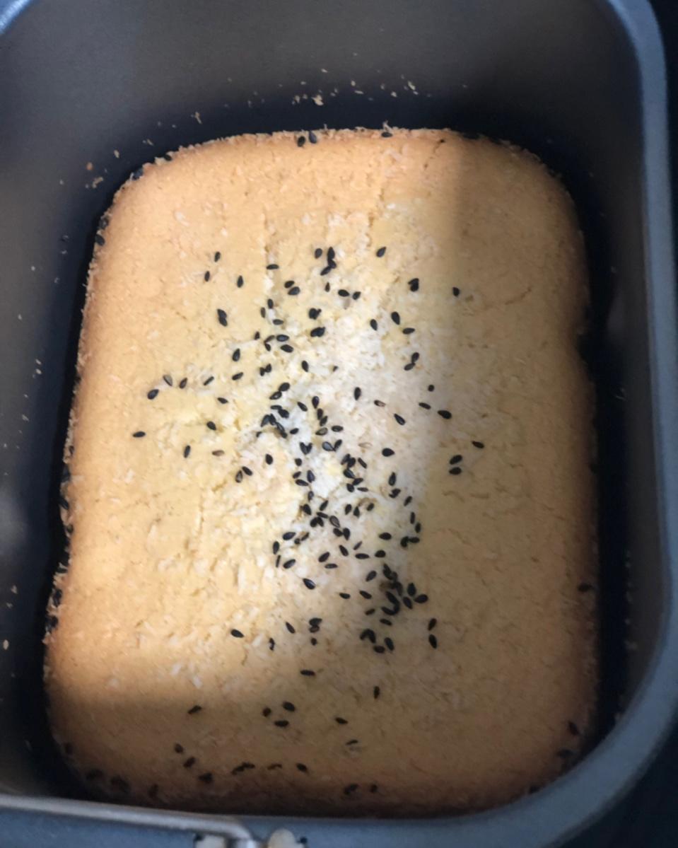 面包机版椰蓉戚风蛋糕