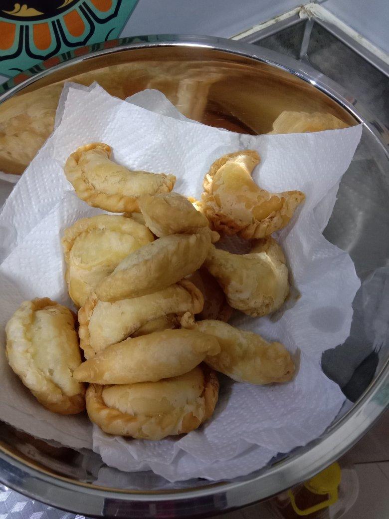 新年点心:怀旧油角(酥脆版)