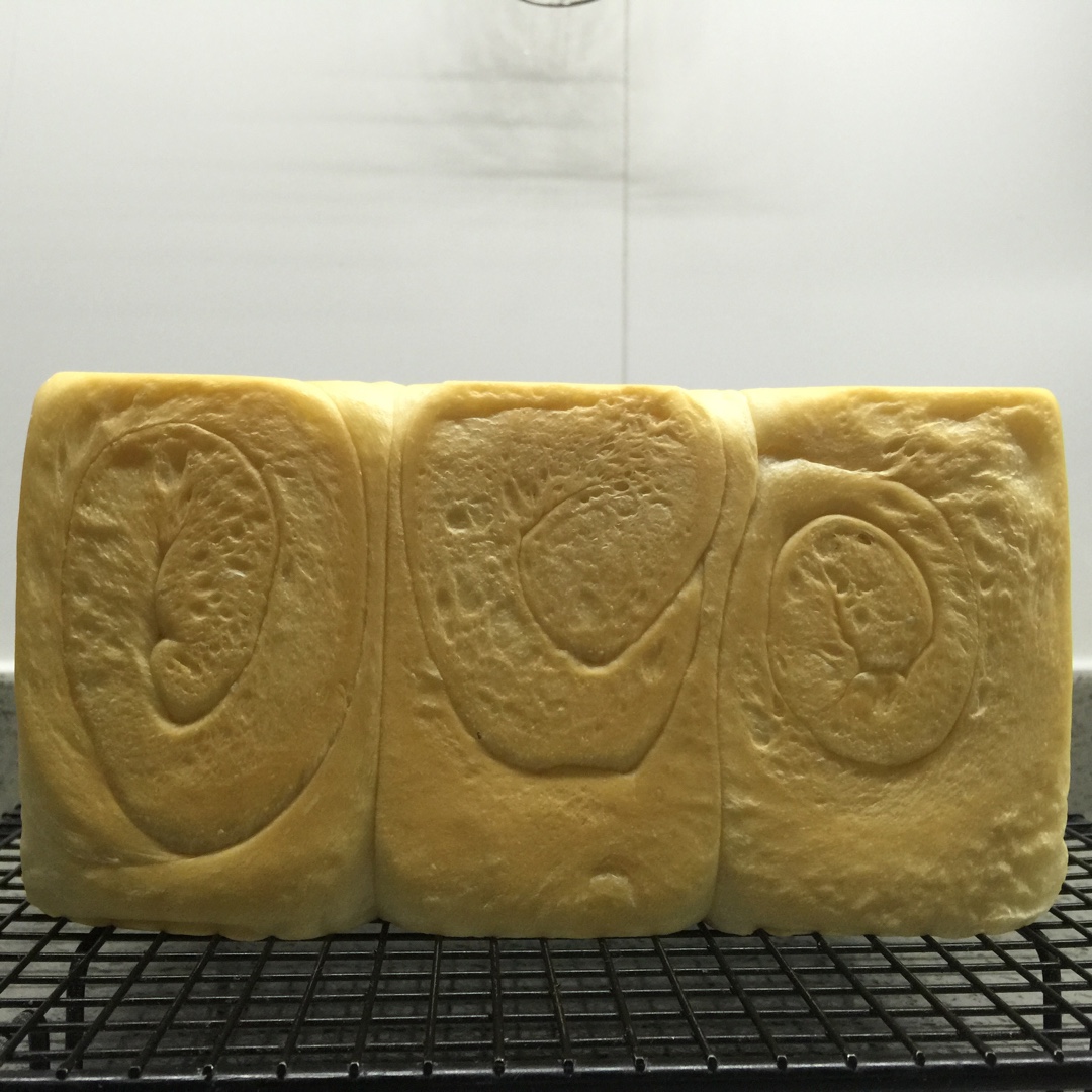 早餐白吐司          （庞多米 Pain de mie）