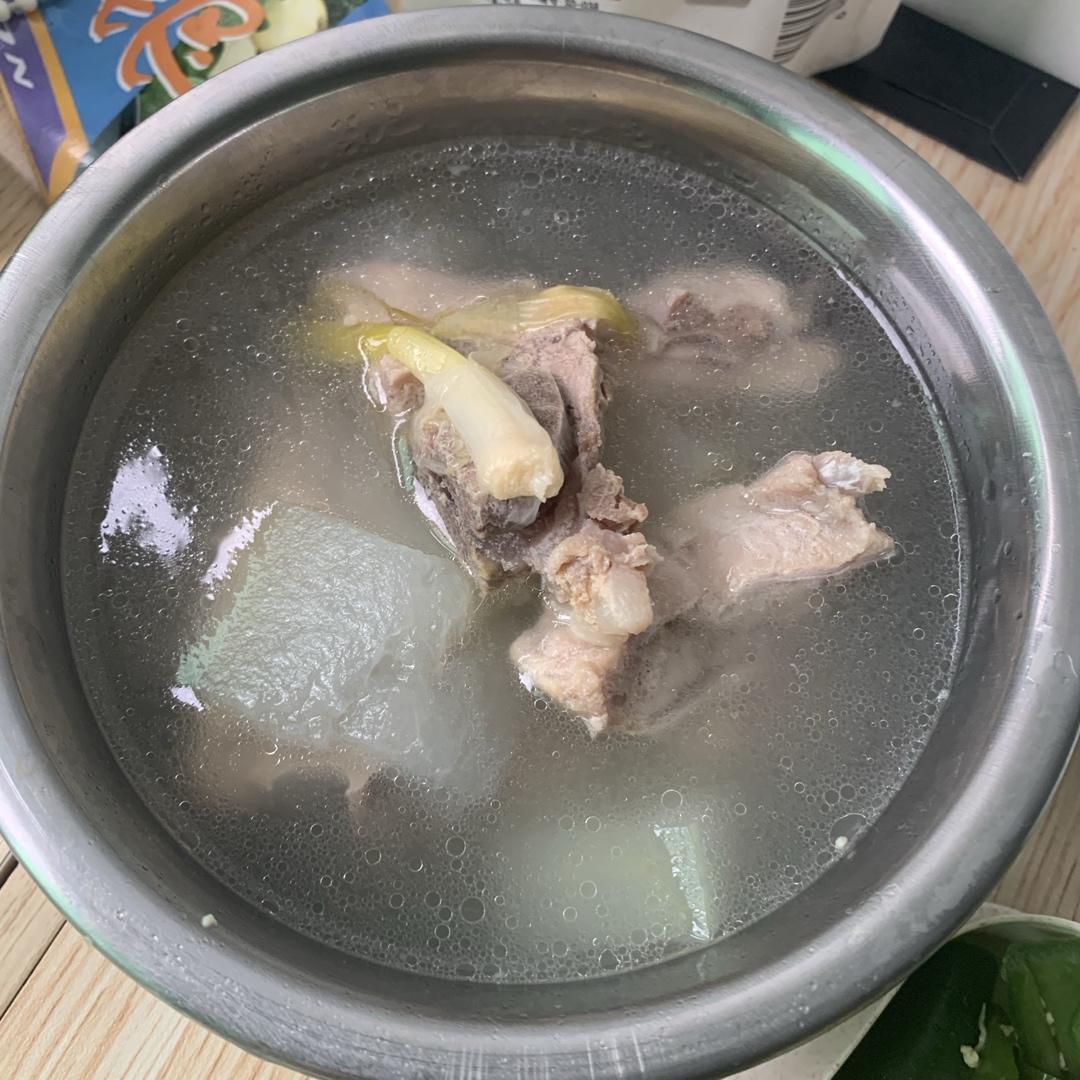 冬瓜排骨汤