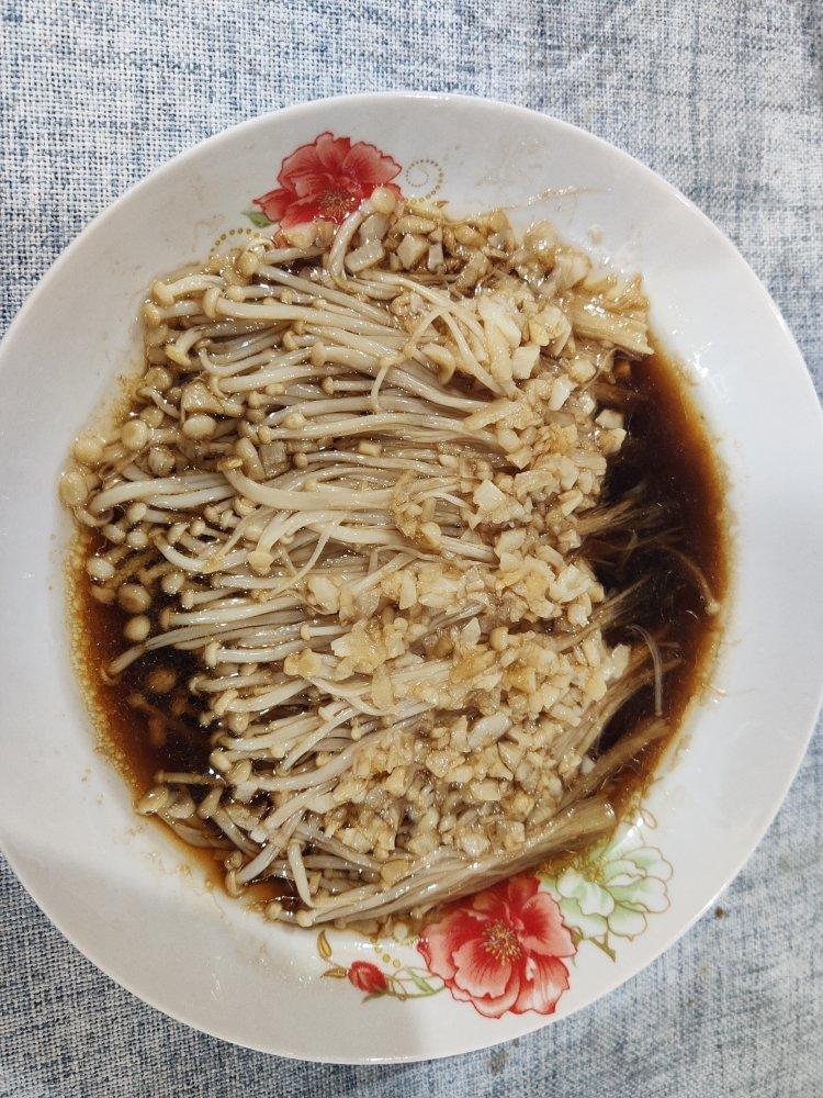 蒜蓉蒸金针菇
