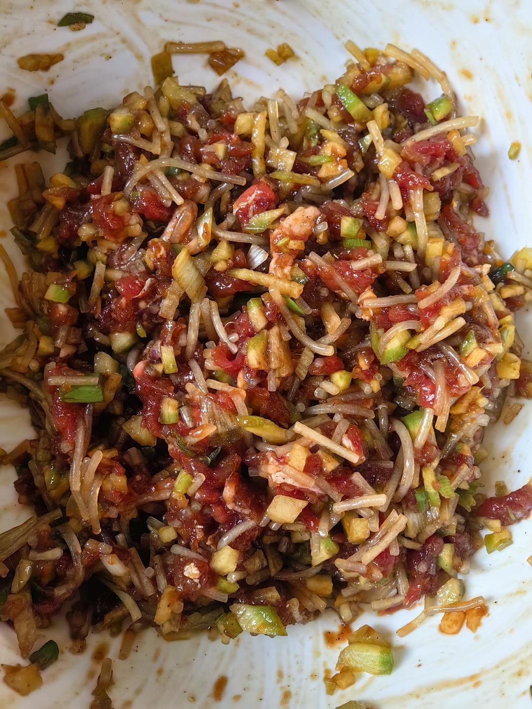 白萝卜牛肉水饺