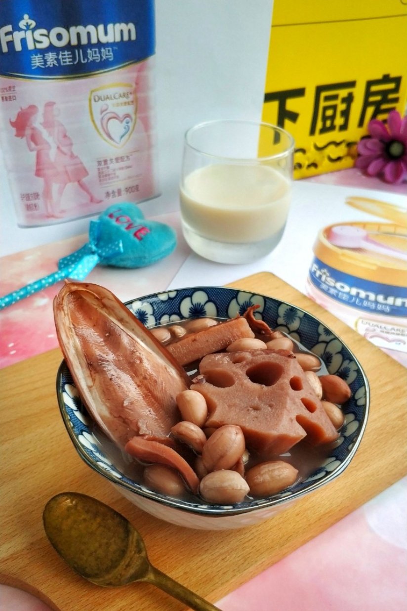 【营养月子餐】花生莲藕排骨汤-补充优质蛋白