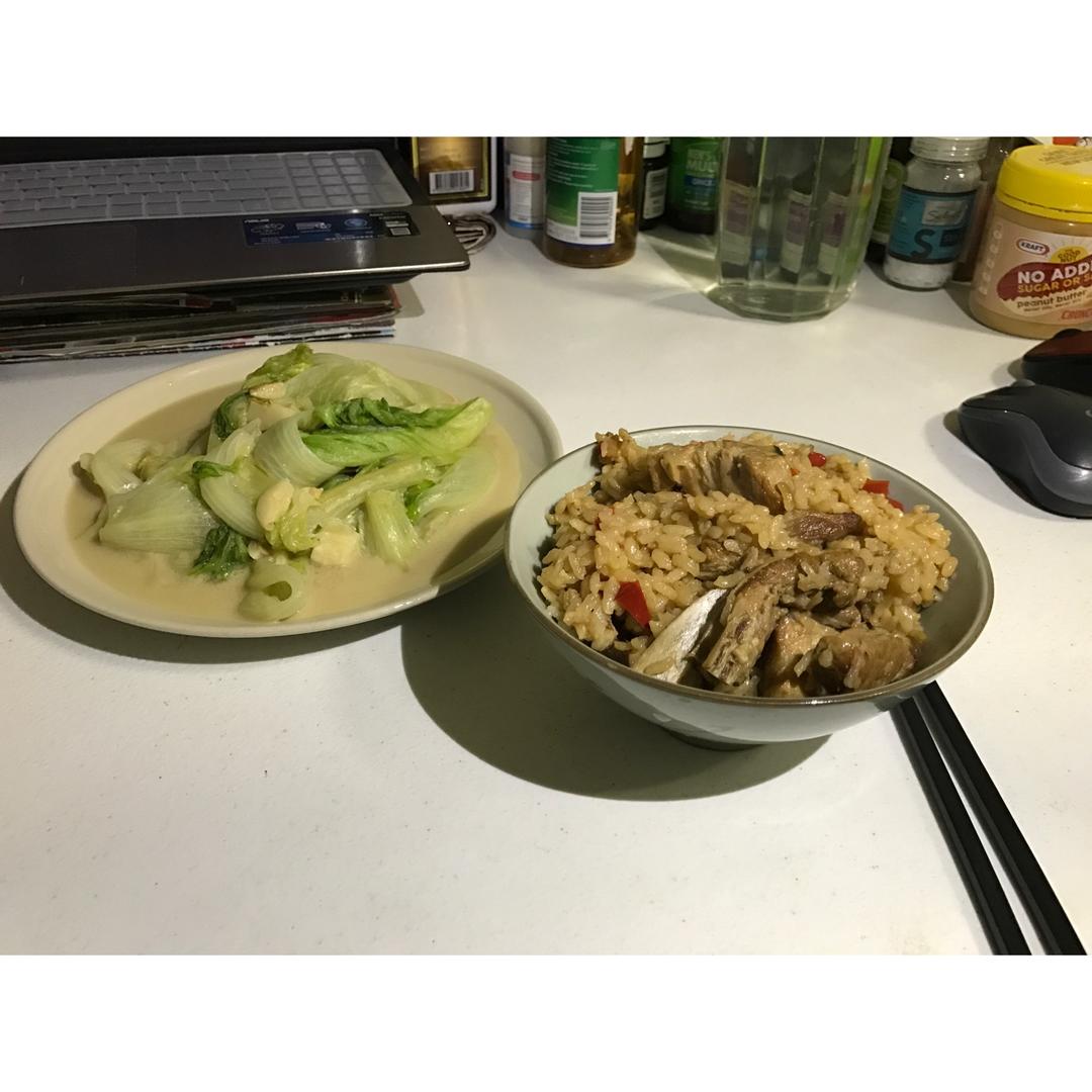 喷香排骨焖饭（爆好吃）