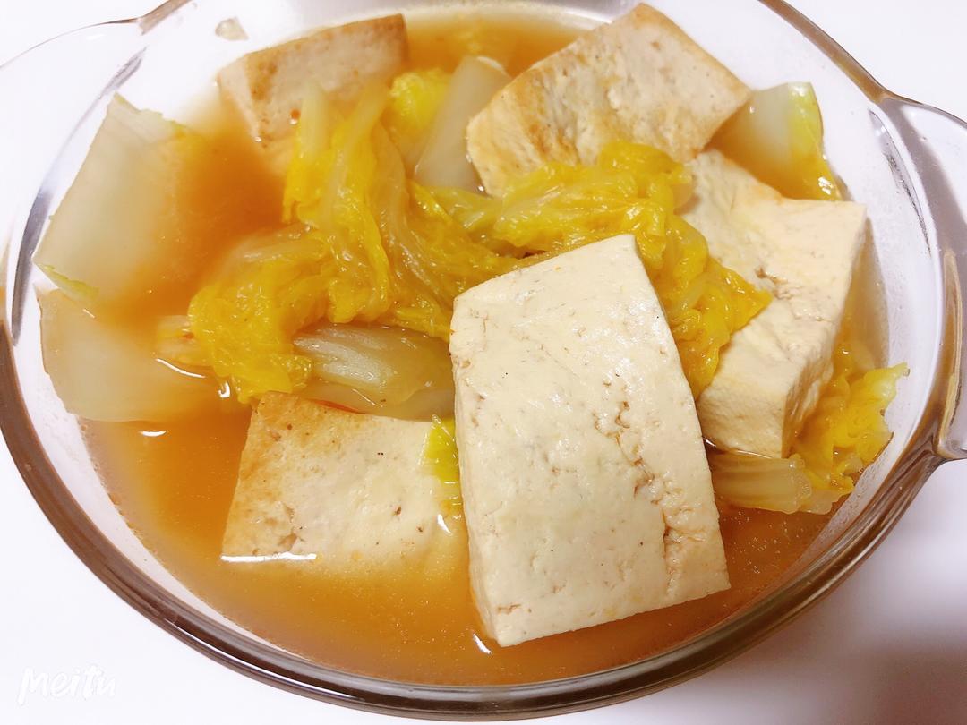 上班族的快手简单晚餐——白菜炖豆腐