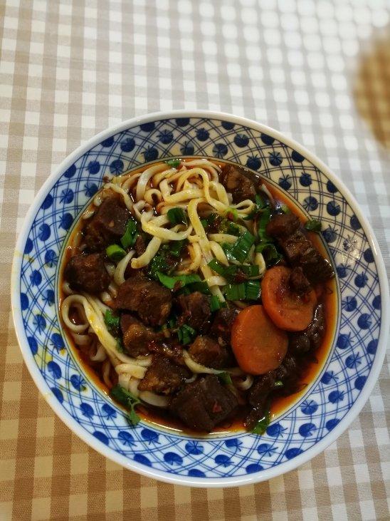 红烧牛肉面