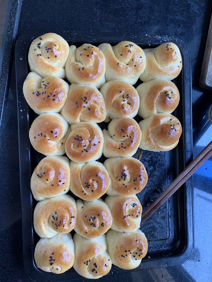 脆底蜂蜜小面包