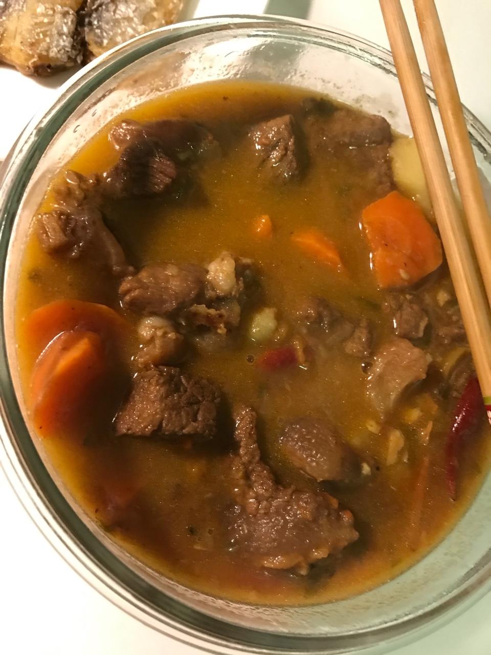 红烧牛肉土豆 （独家秘制）