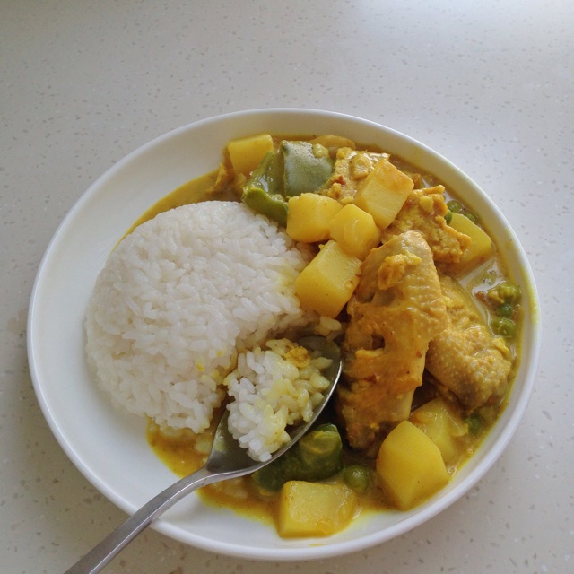 咖喱鸡翅饭