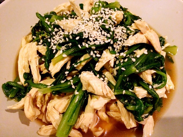 茼蒿拌鸡丝