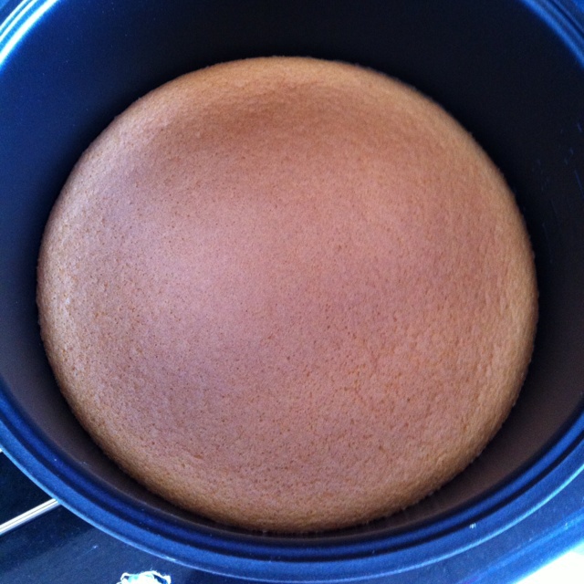 超简单完美戚风蛋糕（6寸2蛋）附打发、翻拌、脱模视频