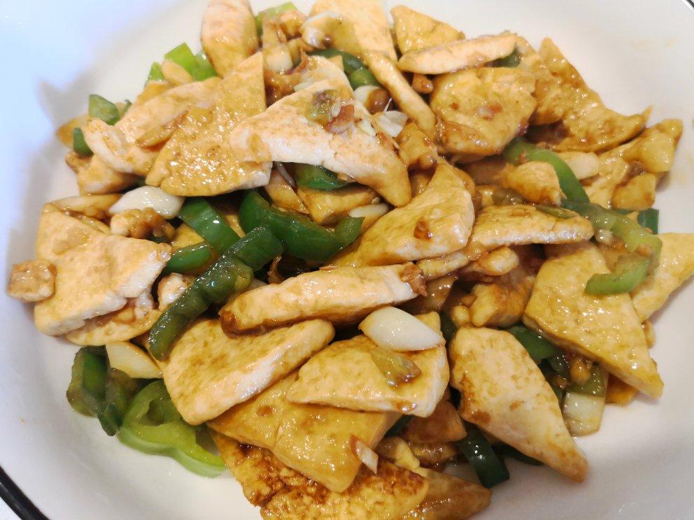 豆腐这样做比大鱼大肉都好吃，简单易做又下饭