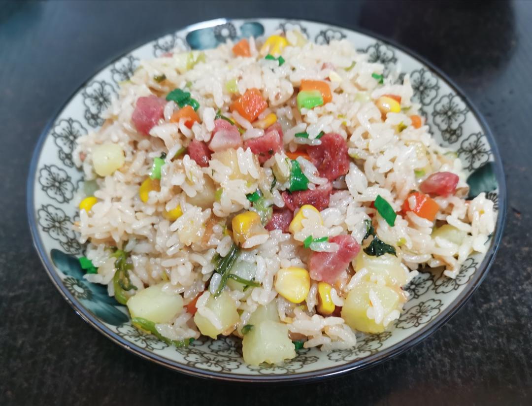 榛蘑肉米饭