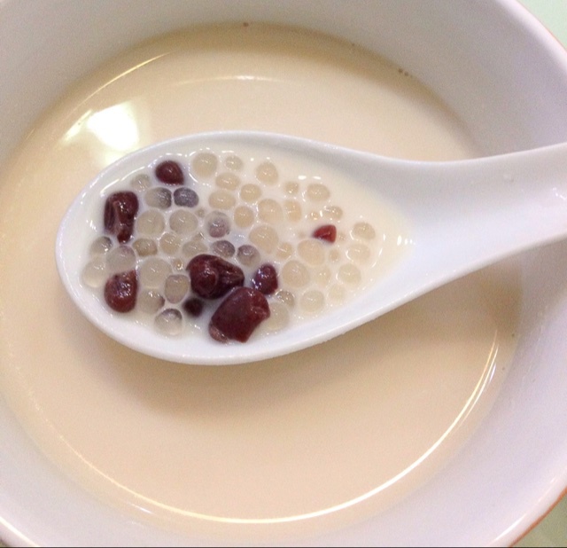 红豆牛奶西米露