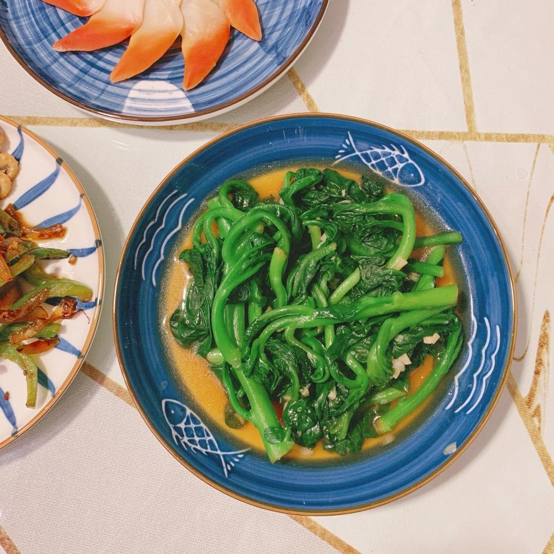 清炒落葵（紫角叶）