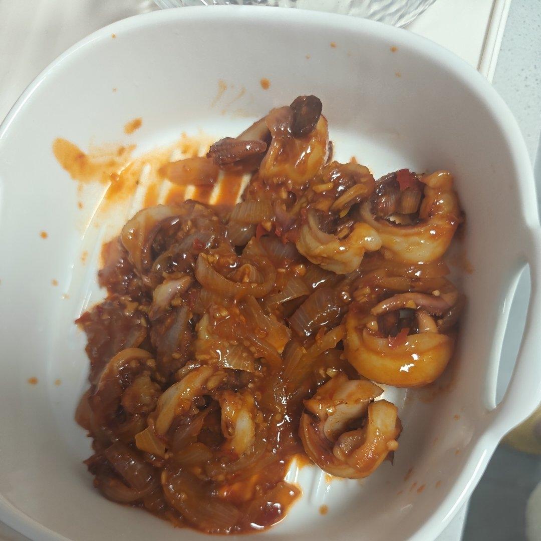 米村香辣鱿鱼拌饭