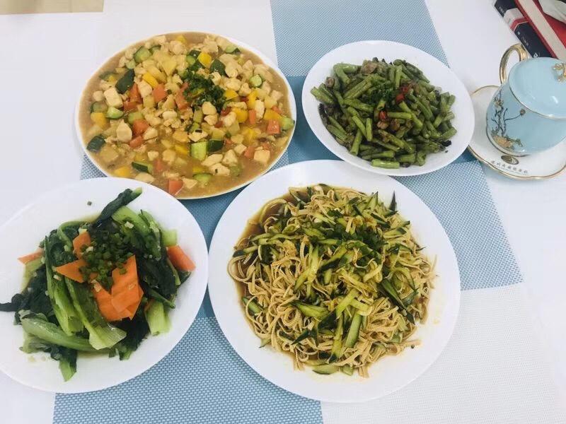 土豆咖喱鸡肉饭