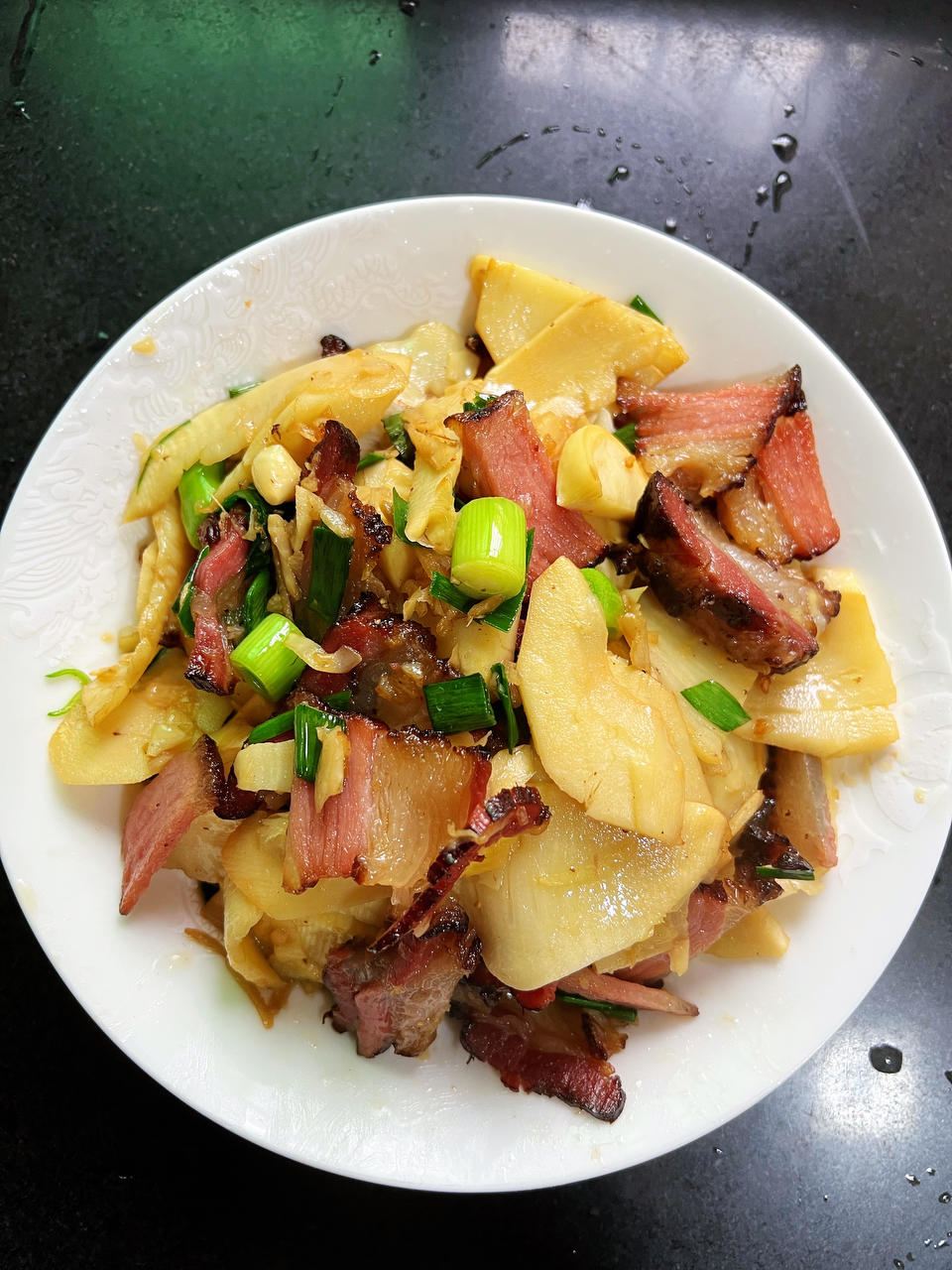 【冬笋炒腊肉】