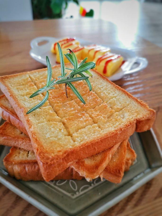 黄油砂糖吐司片