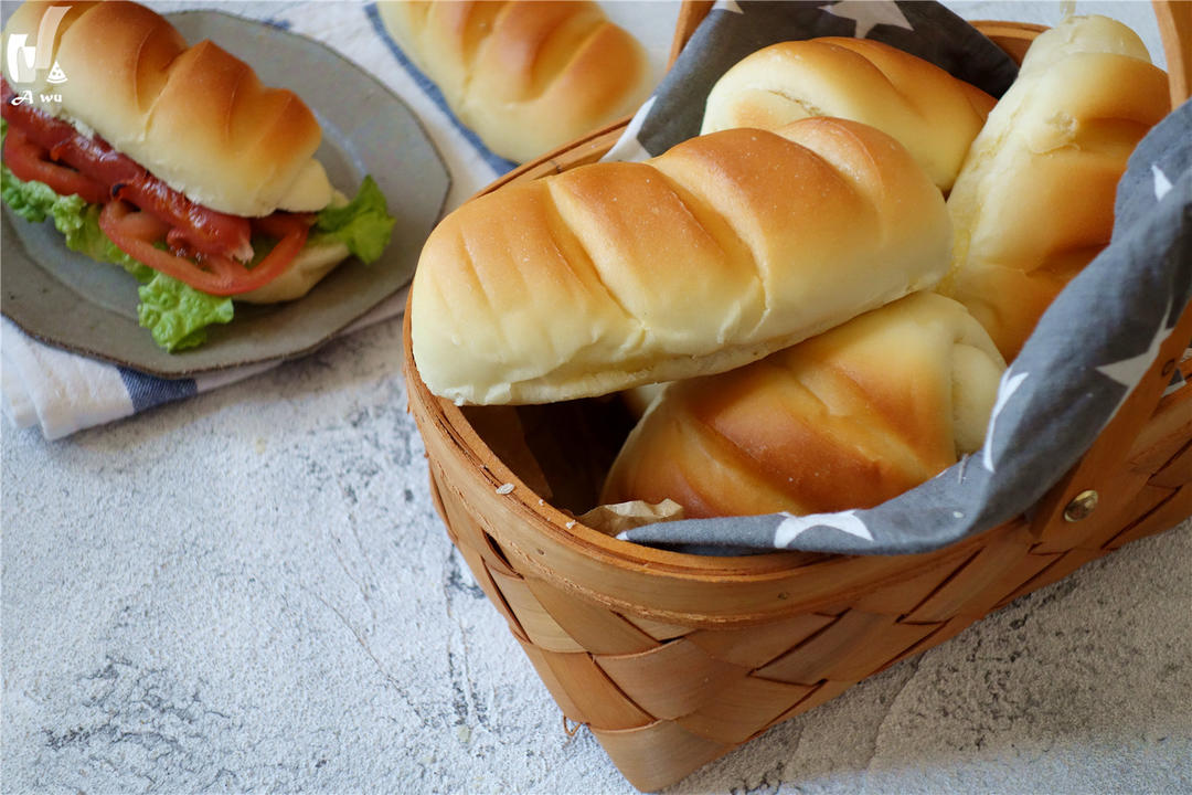 啊呜511做的米粉面包