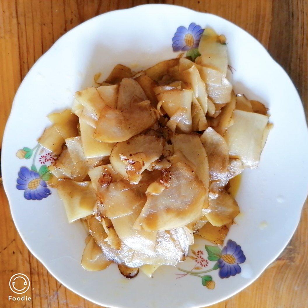 边吃边流泪的「孜然土豆片」