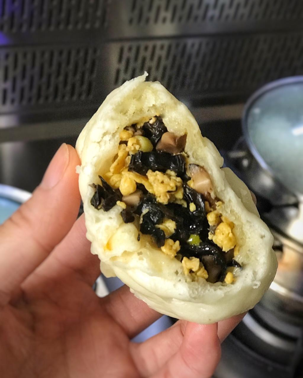 肉包子,杠杠的