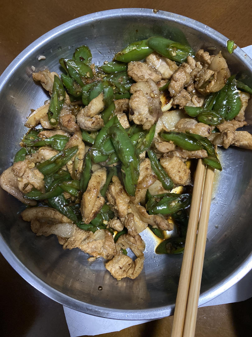 超级下饭菜小炒肉（和胡子大厨小辣椒炒肉一样好吃😋）