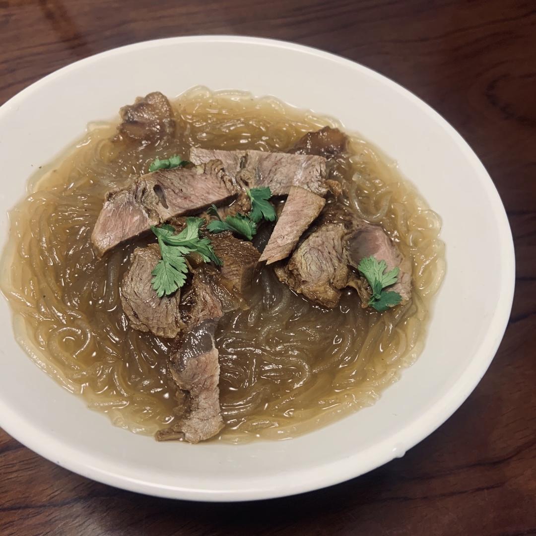 牛肉粉丝汤