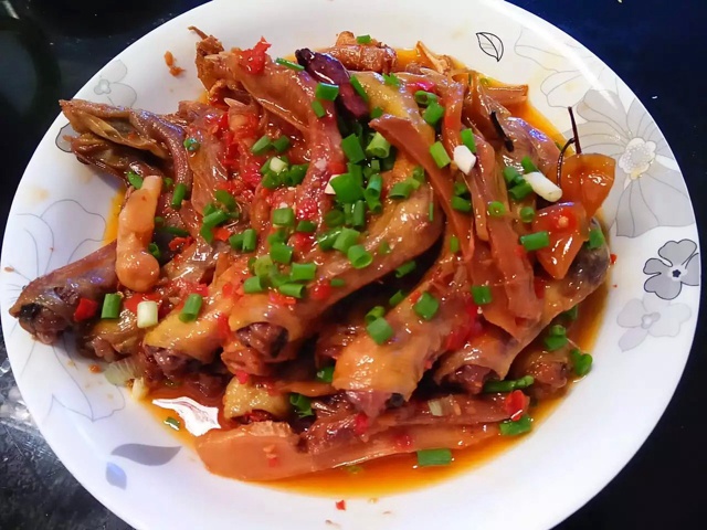 辣卤鸡鸭脚