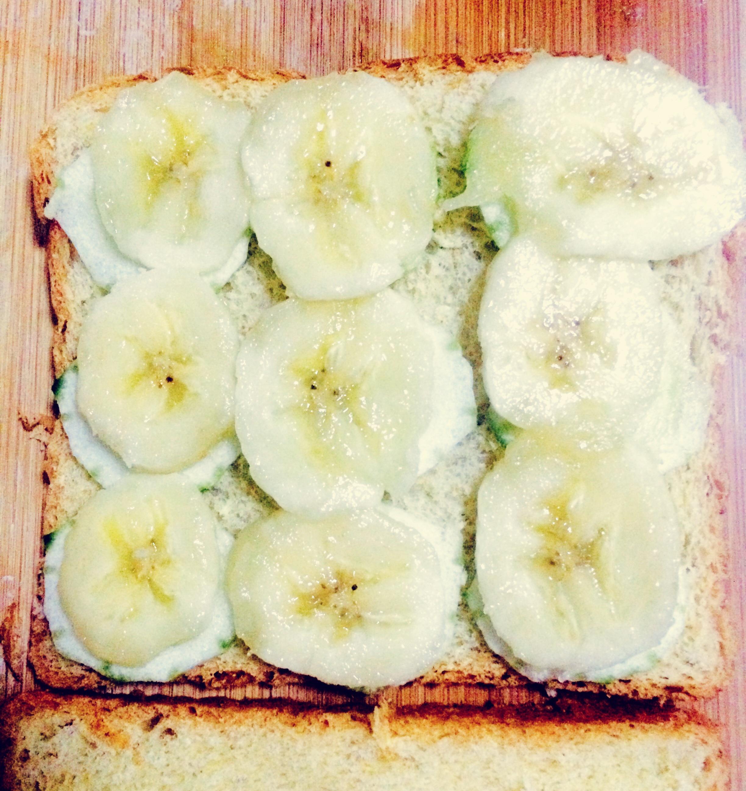 冰冻的三明治—黄瓜香蕉的做法 步骤3