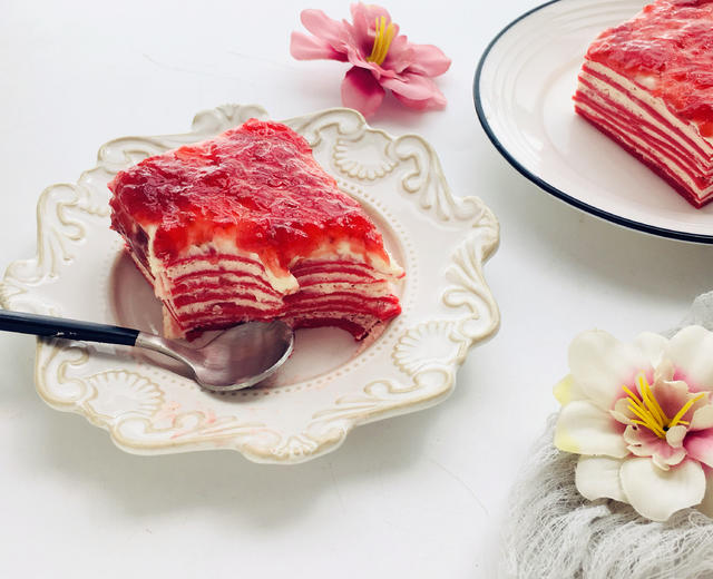 红丝绒草莓千层蛋糕(偷懒版)的做法