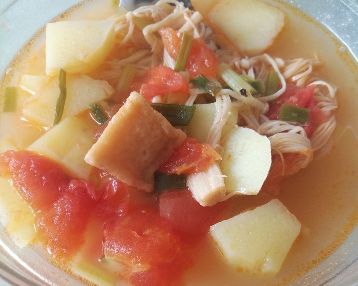 西红柿土豆汤的做法